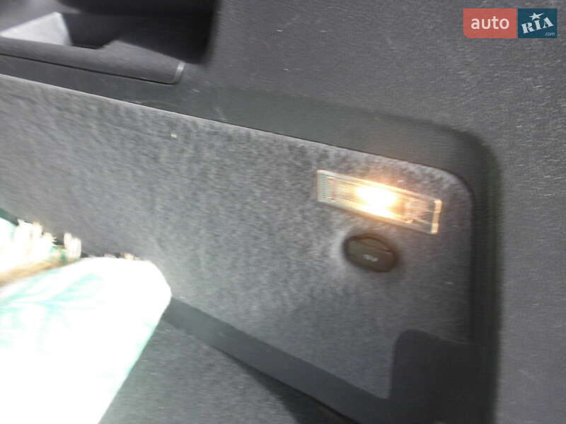 Микровэн Volkswagen Touran 2011 в Виннице фото 16 Микровэн Volkswagen Touran 2011 в Виннице