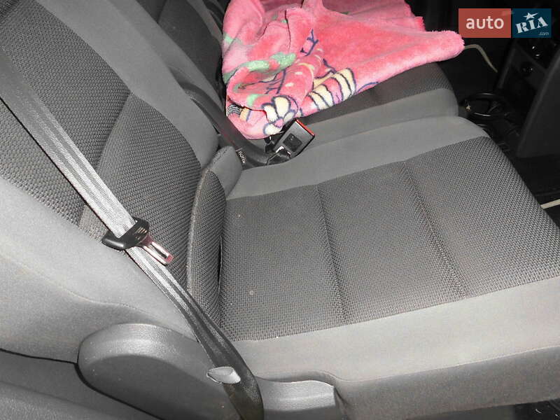 Микровэн Volkswagen Touran 2011 в Виннице фото 19 Микровэн Volkswagen Touran 2011 в Виннице