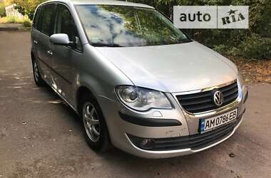 Мінівен Volkswagen Touran 2007 в Житомирі