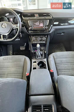 Микровэн Volkswagen Touran 2015 в 