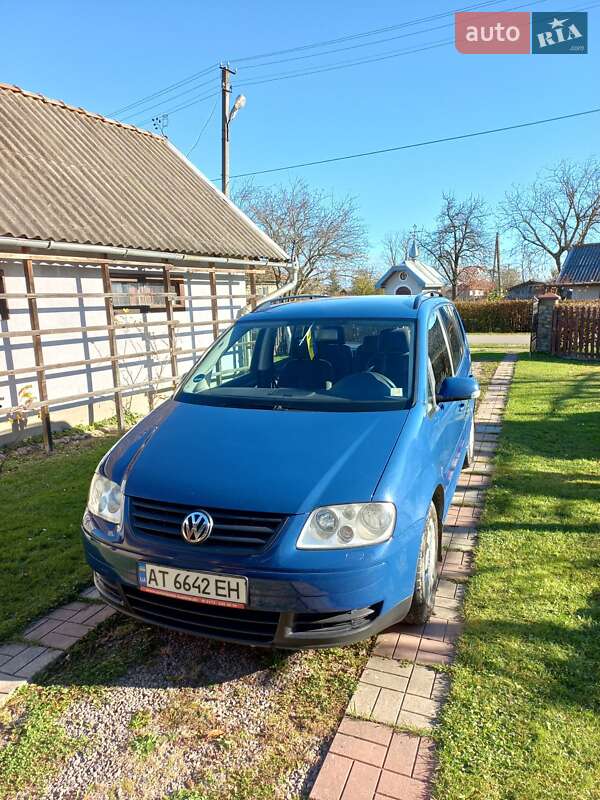 Volkswagen Touran 2004