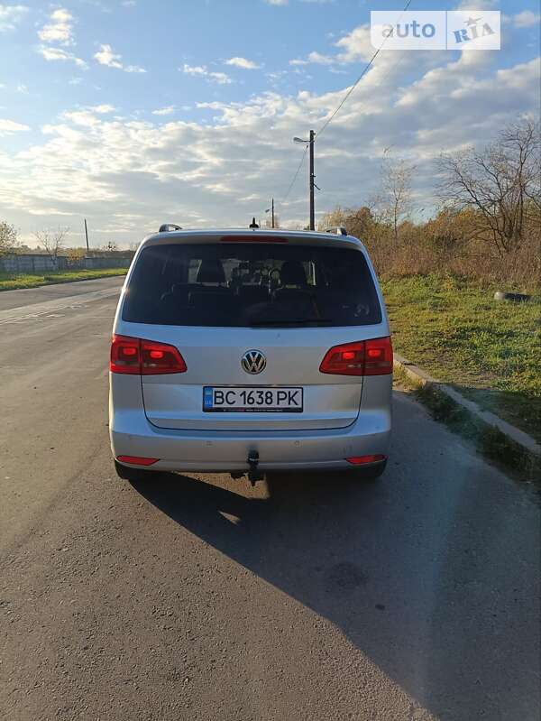 Микровэн Volkswagen Touran 2011 в Львове фото 19 Микровэн Volkswagen Touran 2011 в Львове