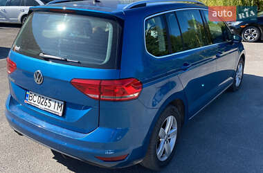 Мікровен Volkswagen Touran 2017 в Львові