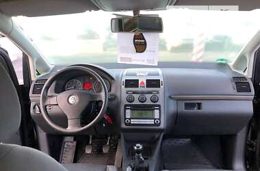 Мінівен Volkswagen Touran 2006 в 