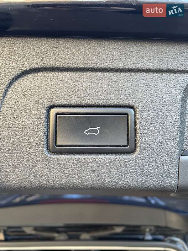 Микровэн Volkswagen Touran 2016 в Каменец-Подольском фото 19 Микровэн Volkswagen Touran 2016 в Каменец-Подольском