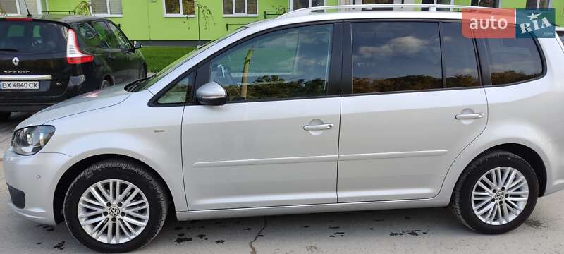 Микровэн Volkswagen Touran 2014 в Каменец-Подольском