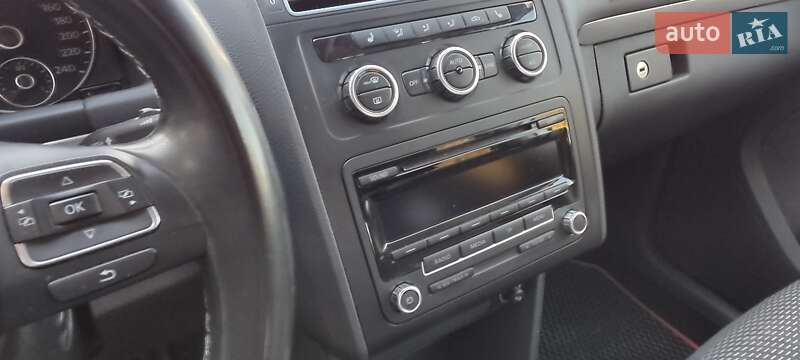 Микровэн Volkswagen Touran 2014 в Каменец-Подольском