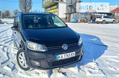 Микровэн Volkswagen Touran 2011 в Киеве