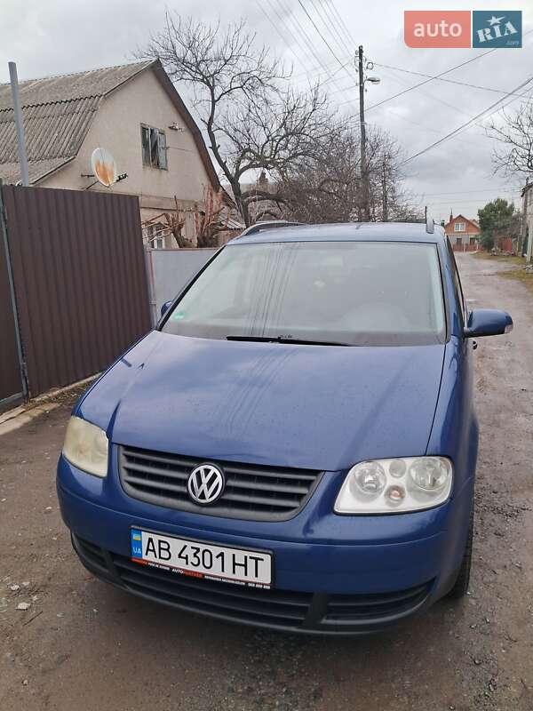 Volkswagen Touran 2004