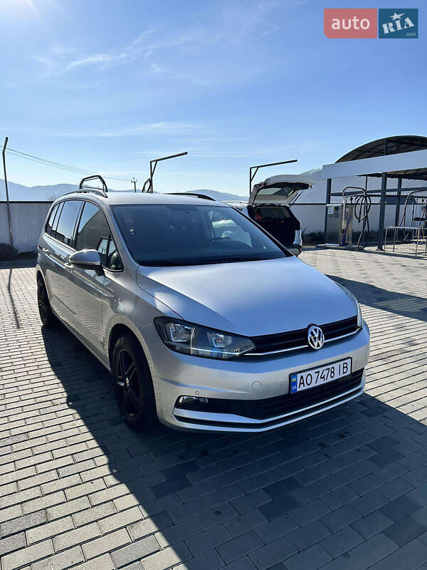 Volkswagen Touran 2018 Volkswagen Touran 2018