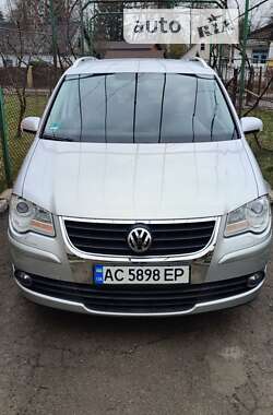 Минивэн Volkswagen Touran 2009 в Горохове