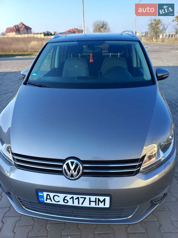 Volkswagen Touran 2010