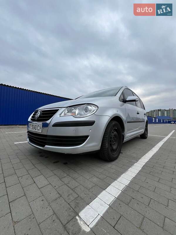 Минивэн Volkswagen Touran 2007 в Калуше фото 12 Минивэн Volkswagen Touran 2007 в Калуше