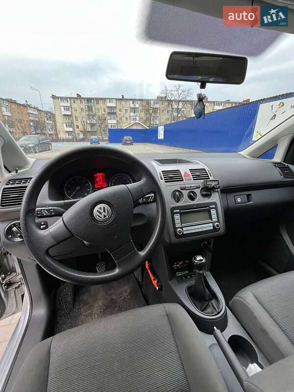 Минивэн Volkswagen Touran 2007 в Калуше фото 22 Минивэн Volkswagen Touran 2007 в Калуше