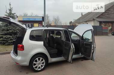 Минивэн Volkswagen Touran 2013 в Сарнах