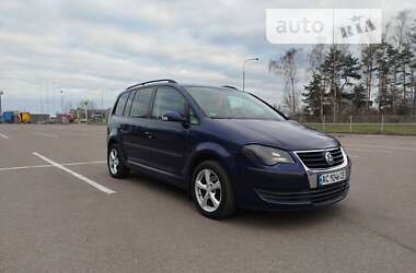 Мінівен Volkswagen Touran 2006 в Старій Вижівці