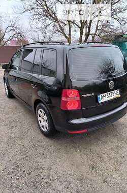 Мінівен Volkswagen Touran 2008 в Житомирі