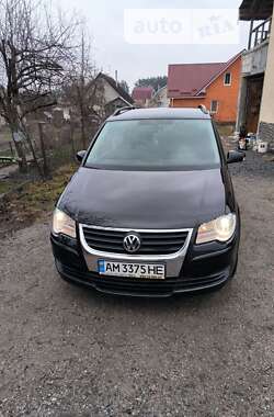 Мінівен Volkswagen Touran 2008 в Житомирі