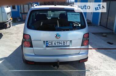 Мінівен Volkswagen Touran 2008 в Чернівцях