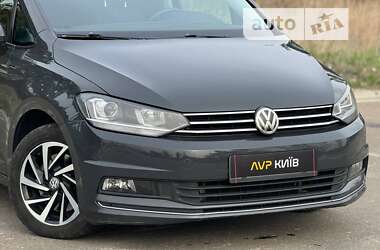 Микровэн Volkswagen Touran 2018 в Киеве