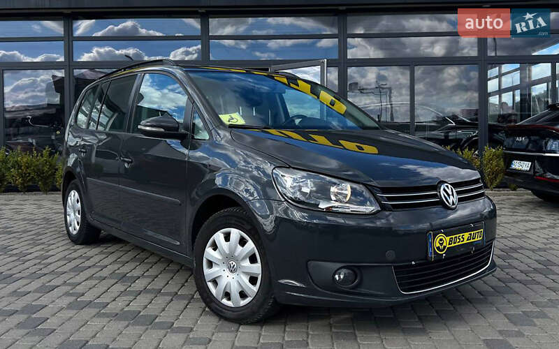 Volkswagen Touran 2015