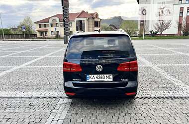 Минивэн Volkswagen Touran 2013 в Виноградове