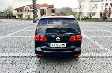 Минивэн Volkswagen Touran 2013 в Виноградове