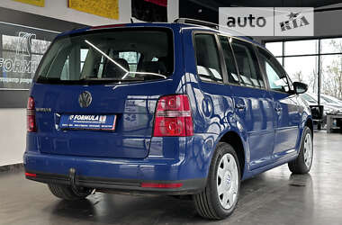 Минивэн Volkswagen Touran 2009 в Нововолынске