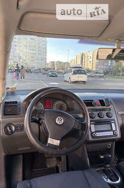 Минивэн Volkswagen Touran 2007 в Ивано-Франковске