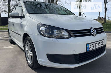 Минивэн Volkswagen Touran 2015 в Киеве