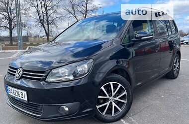 Минивэн Volkswagen Touran 2014 в Кропивницком