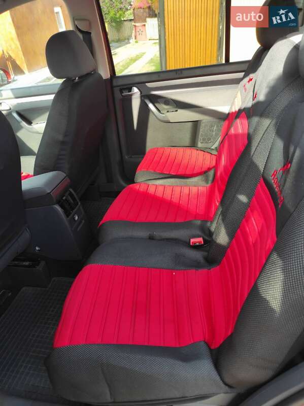 Минивэн Volkswagen Touran 2009 в Глыбокой фото 7 Минивэн Volkswagen Touran 2009 в Глыбокой