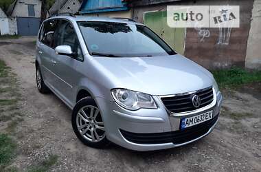 Мінівен Volkswagen Touran 2007 в Житомирі