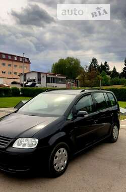 Минивэн Volkswagen Touran 2004 в Житомире