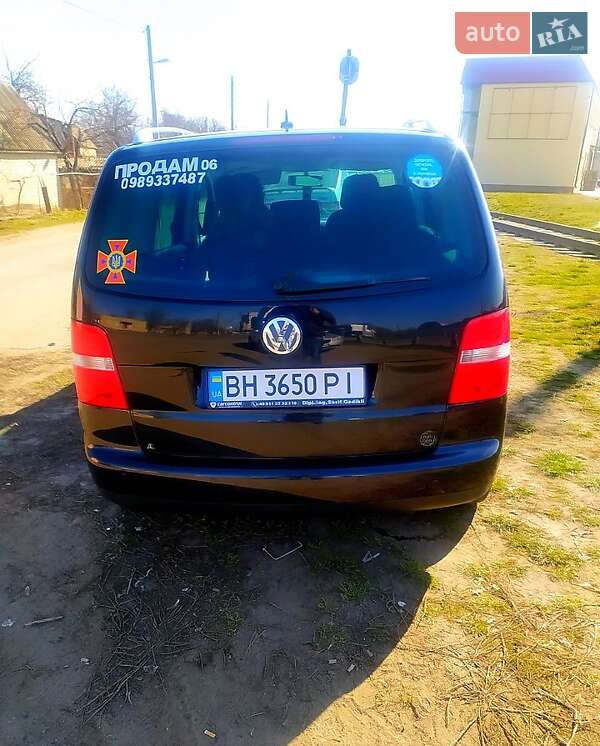 Мінівен Volkswagen Touran 2006 в Одесі