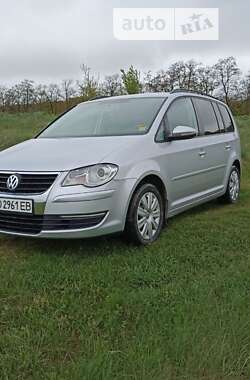 Мінівен Volkswagen Touran 2010 в Бучачі