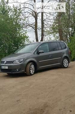 Мінівен Volkswagen Touran 2011 в Рівному