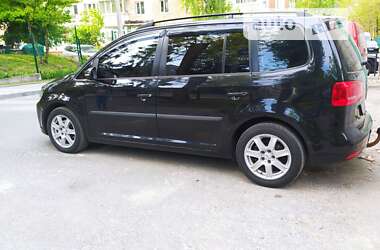 Мінівен Volkswagen Touran 2011 в Тернополі