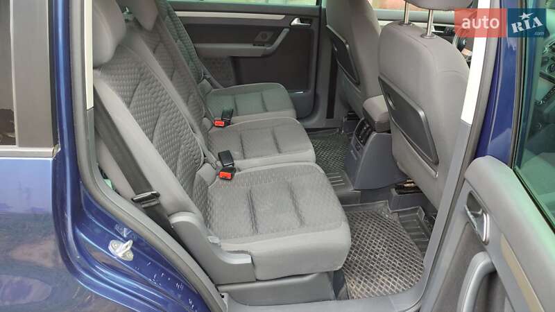 Мінівен Volkswagen Touran 2007 в Самборі