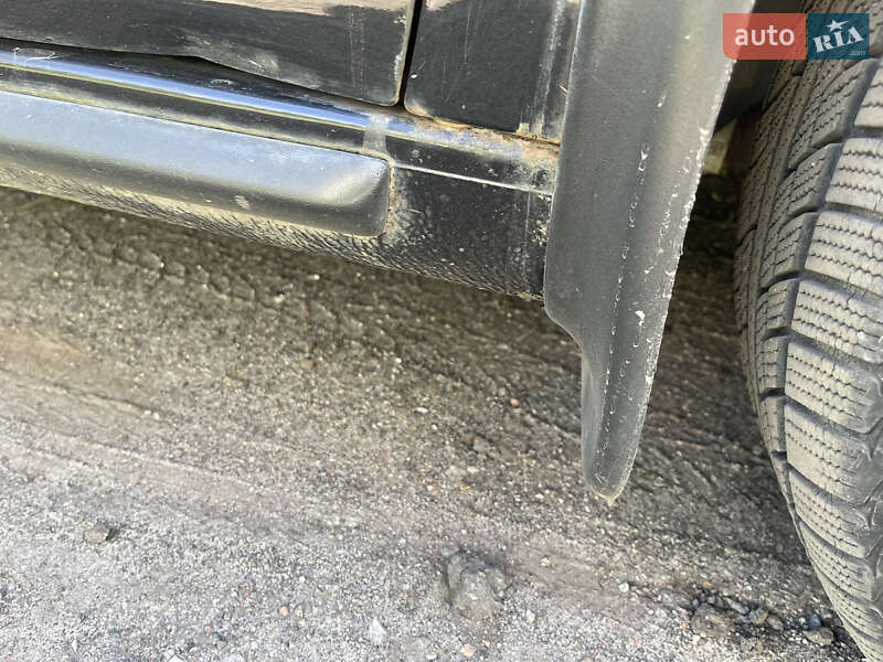 Минивэн Volkswagen Touran 2010 в Житомире