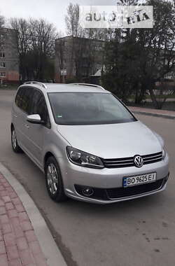 Мінівен Volkswagen Touran 2014 в Тернополі