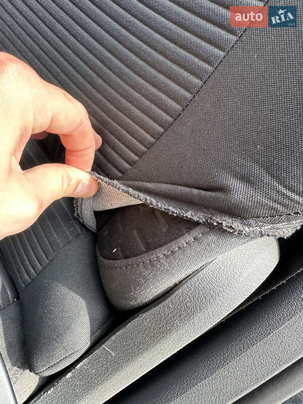 Минивэн Volkswagen Touran 2008 в Киеве