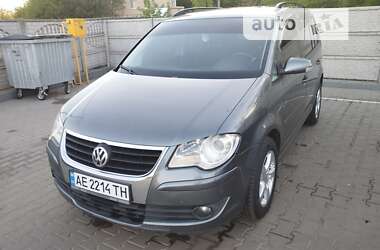 Мінівен Volkswagen Touran 2007 в Кривому Розі