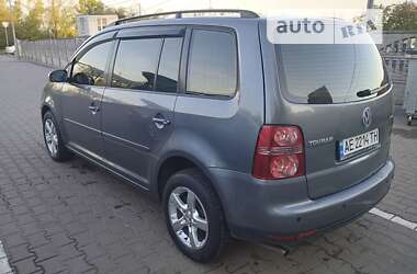 Мінівен Volkswagen Touran 2007 в Кривому Розі