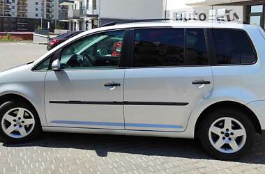 Минивэн Volkswagen Touran 2007 в Одессе