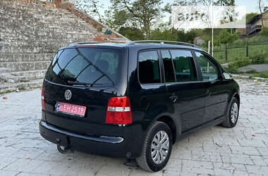 Минивэн Volkswagen Touran 2006 в Полтаве