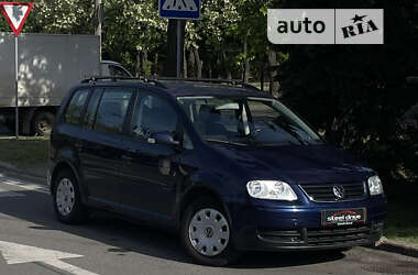Мінівен Volkswagen Touran 2005 в Миколаєві