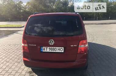 Минивэн Volkswagen Touran 2003 в Галиче