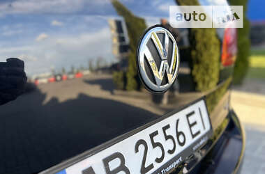 Мінівен Volkswagen Touran 2012 в Львові