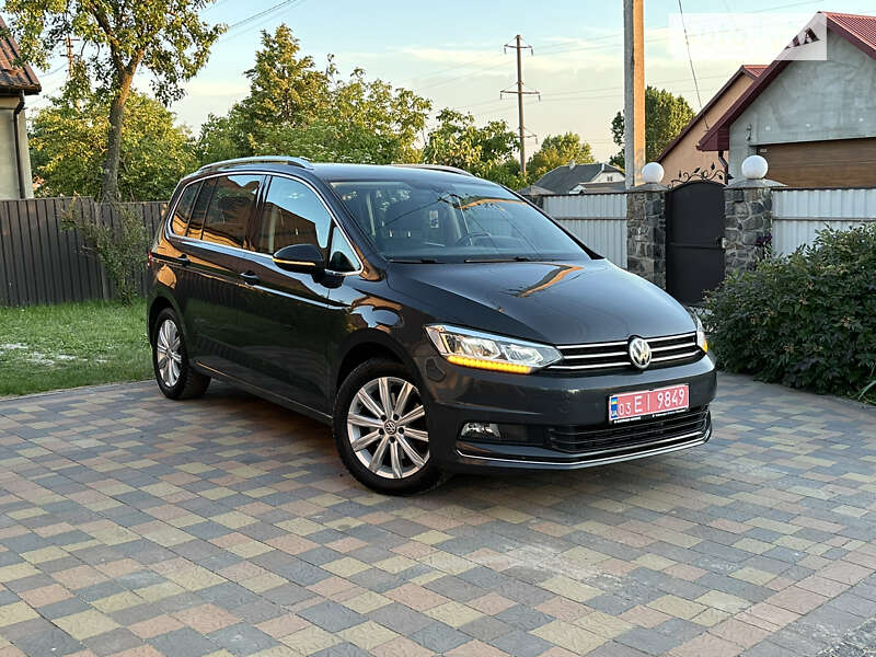Мікровен Volkswagen Touran 2018 в Дубні